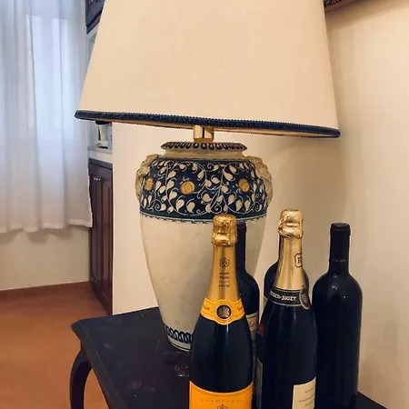 Visione Via Sant'andrea Delle Fratte, 36 アパート ローマ